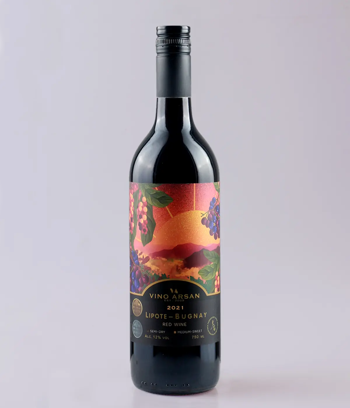 Lipote, Bugnay Medium Dry Red Wine